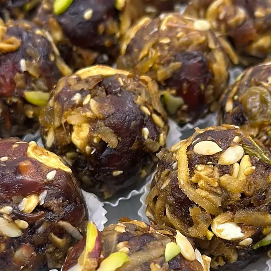 Date & Nut Laddu — date and nut laddus