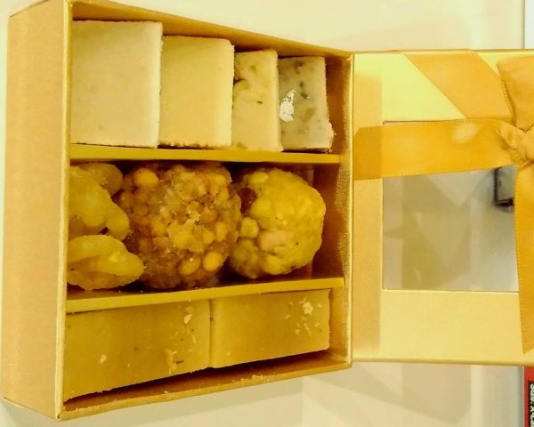Mix Mithai Box